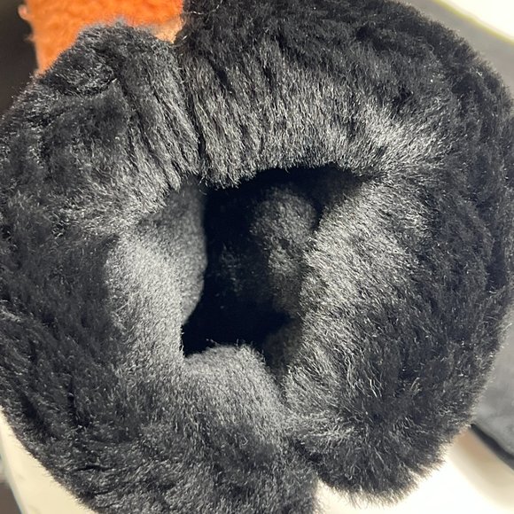 DENTS BLACK LEATHER GLOVES | MENS SIZE L - Picture 8 of 8